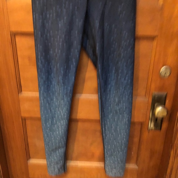 Werkshop Eagle Rock leggings size small - Picture 2 of 4